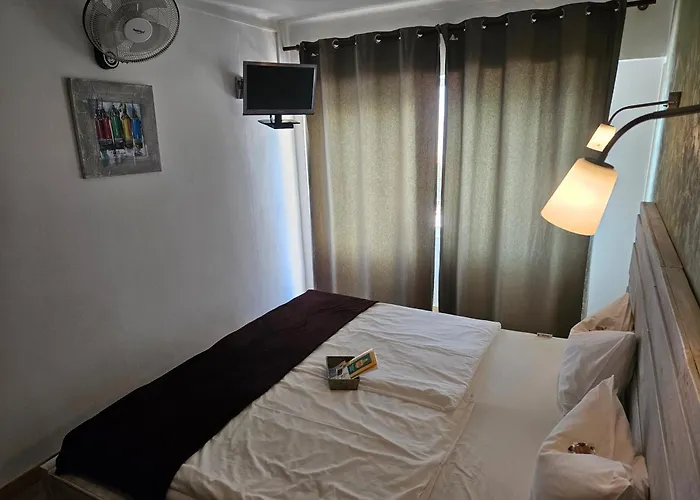 Guest house Seven 4*